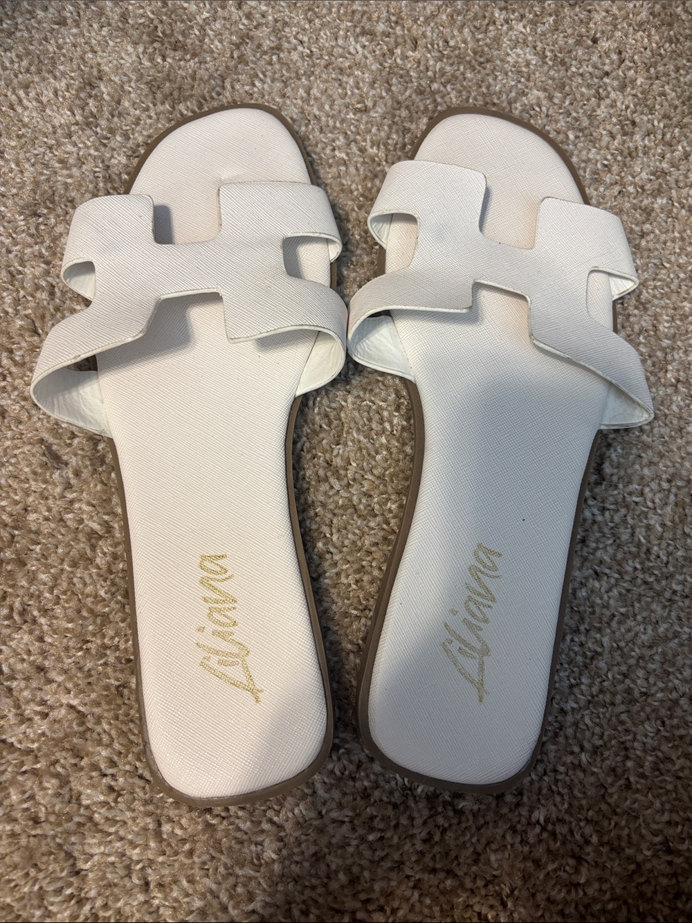 Ariana White Slide Sandals for Women — Casual Open-Toe Slides